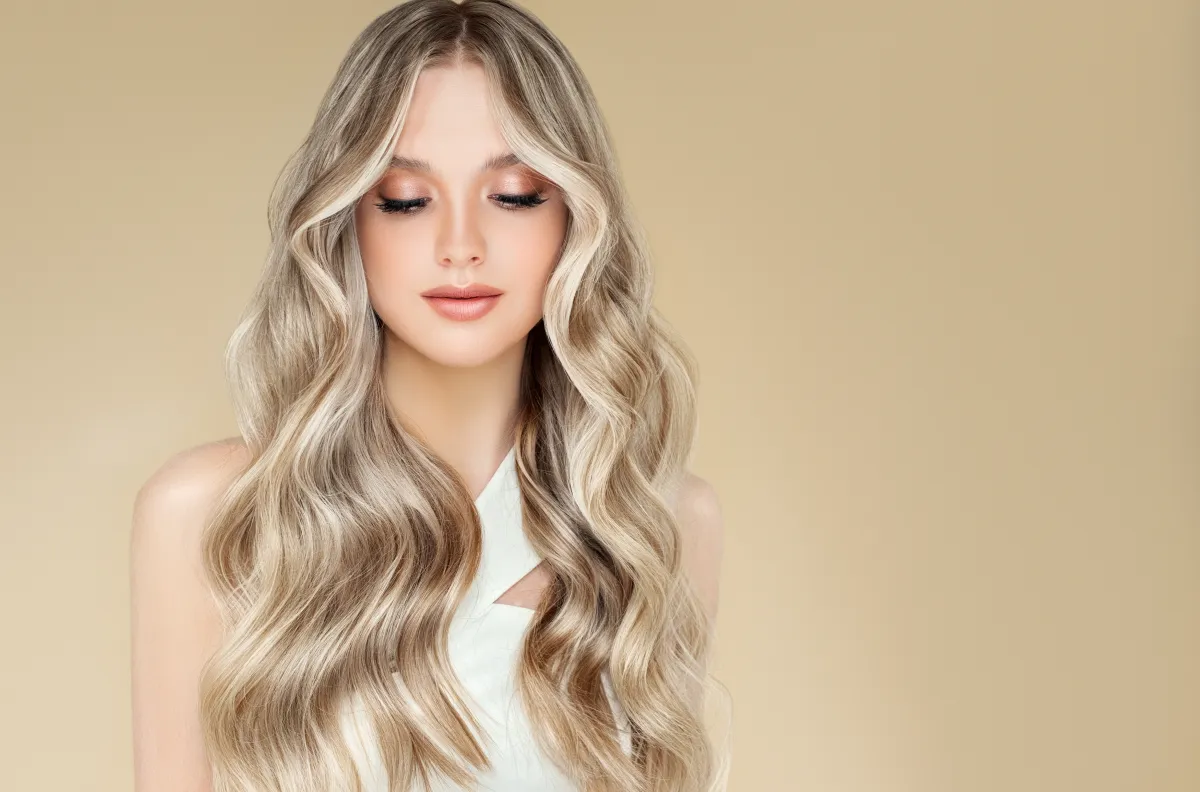 Lange Haarverlängerung im Salon Hairflair